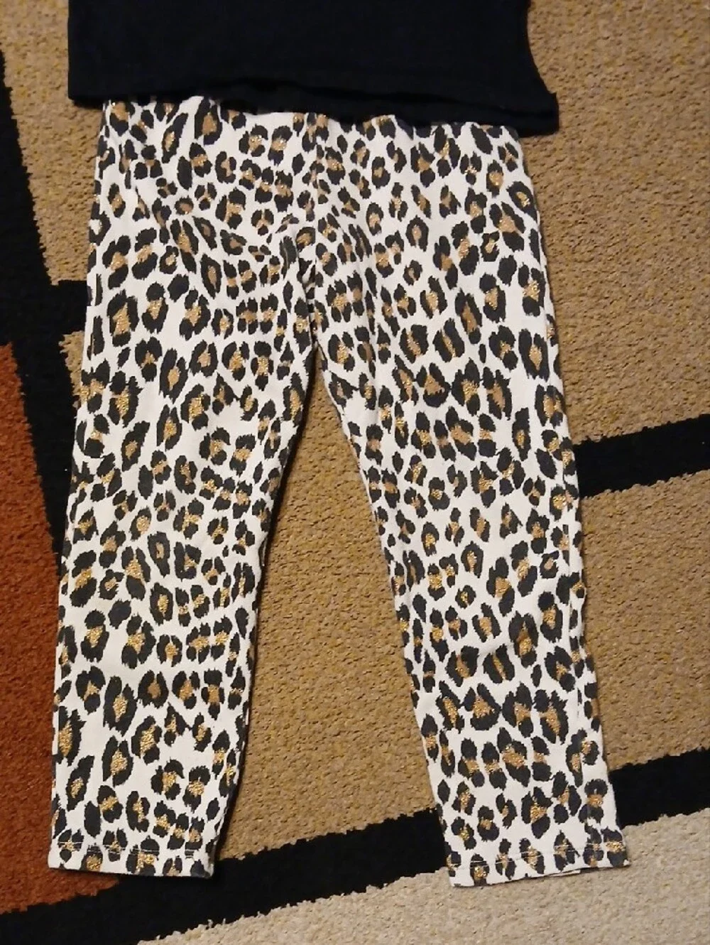The Children's Place Black Tee with White Leopard Print Leggings